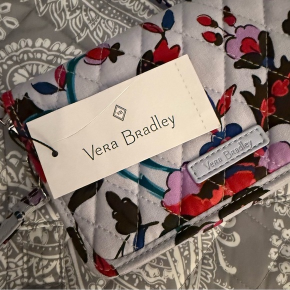 Vera Bradley 3 In 1 Crossbody Vineyard Floral NWT - Picture 6 of 8